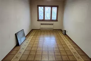 155-20 Killarney St, Howard Beach, NY 11414 - Photo 17