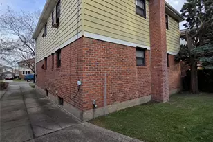 155-20 Killarney St, Howard Beach, NY 11414 - Photo 29