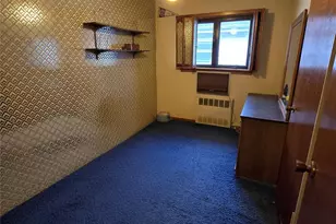 155-20 Killarney St, Howard Beach, NY 11414 - Photo 9