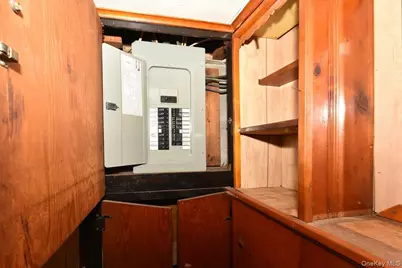 1022 Jackson Avenue, Franklin Square, NY 11010 - Photo 21