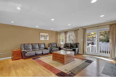 25 Sterling Place, Malverne, NY 11565 - Photo 5