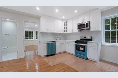 85-02 165th Street, Jamaica, NY 11432 - Photo 13