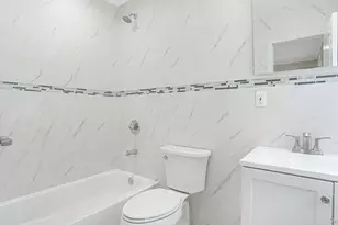 85-02 165th St, Jamaica, NY 11432 - Photo 9