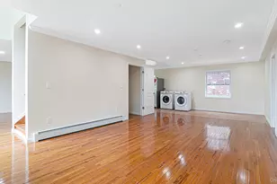 85-02 165th St, Jamaica, NY 11432 - Photo 29