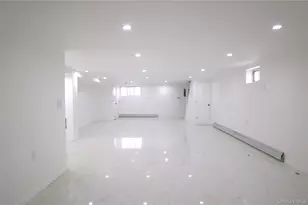 143-14 222nd St, Springfield Gardens, NY 11413 - Photo 11