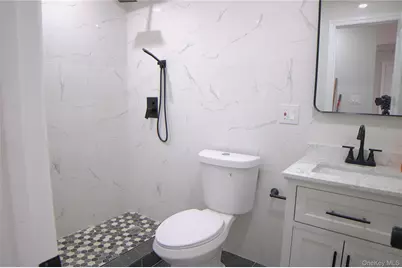 143-14 222nd St, Springfield Gardens, NY 11413 - Photo 9