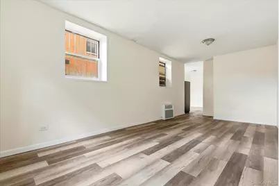 60-11 Broadway #L6, Woodside, NY 11377 - Photo 5