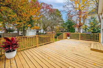 108 Earle Avenue, Lynbrook, NY 11563 - Photo 31