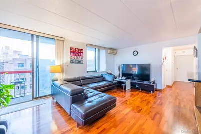 136-24 Maple Ave Avenue #6F, Flushing, NY 11355 - Photo 7