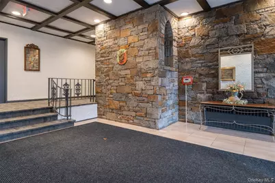 25 Franklin Avenue #6K, White Plains, NY 10601 - Photo 17