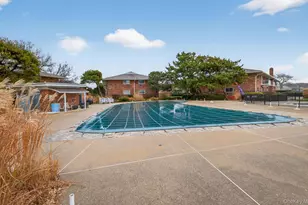 1 Toms Point Ln, Port Washington, NY 11050 - Photo 29