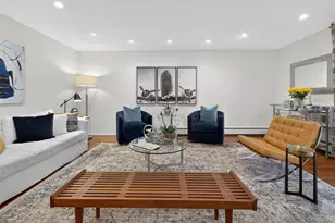 1 Toms Point Ln, Port Washington, NY 11050 - Photo 3