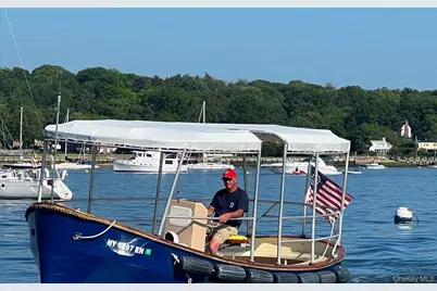 1 Toms Point Lane #2A, Port Washington, NY 11050 - Photo 37