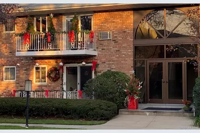 1 Toms Point Lane #2A, Port Washington, NY 11050 - Photo 23