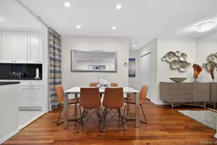 1 Toms Point Ln, Port Washington, NY 11050 - Photo 11