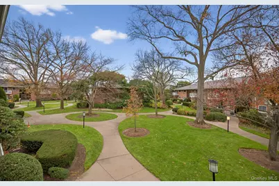 1 Toms Point Lane #2A, Port Washington, NY 11050 - Photo 21