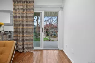 1 Toms Point Ln, Port Washington, NY 11050 - Photo 19