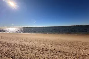 14 Whiting Rd, East Quogue, NY 11942 - Photo 23
