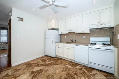 10 Pell Place, Bronx, NY 10464 - Photo 9