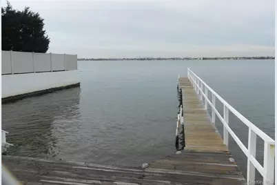 10 Pell Place, Bronx, NY 10464 - Photo 31