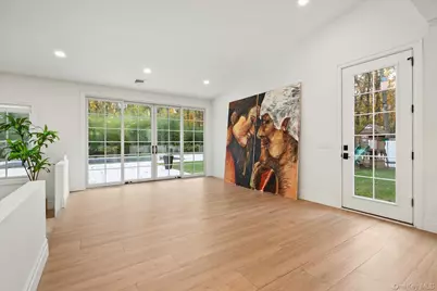 7 Barrington Place, Melville, NY 11747 - Photo 11