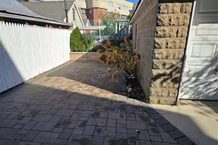 84-33 124th St, Kew Gardens, NY 11415 - Photo 3