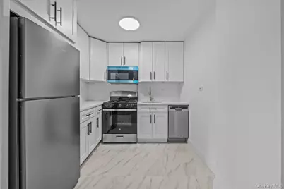 3260 Netherland Avenue #5D, Bronx, NY 10463 - Photo 7