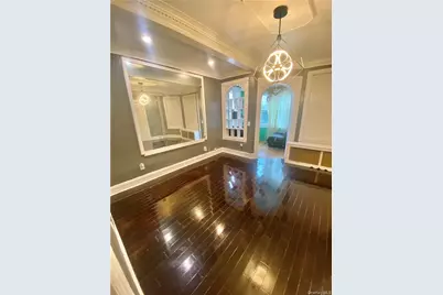 732 E 223rd Street, Bronx, NY 10466 - Photo 3