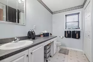 25 De Garmo Rd, Poughkeepsie, NY 12603 - Photo 33