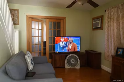 150-16 115th Drive, Jamaica, NY 11434 - Photo 3