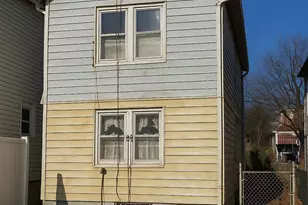 150-16 115th Dr, Jamaica, NY 11434 - Photo 9