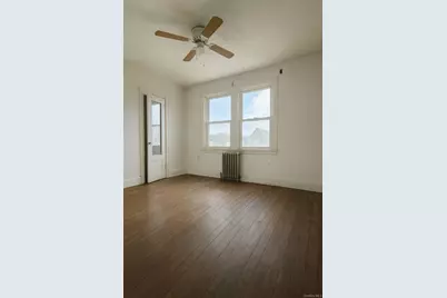 150-16 115th Drive, Jamaica, NY 11434 - Photo 5