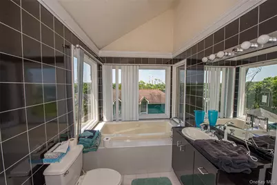 120 Bleeker Street, Port Jefferson, NY 11777 - Photo 27