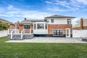 556 N Suffolk Ave, Massapequa, NY 11758 - Photo 39