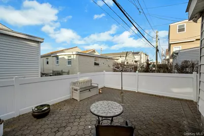 30D Edgewater Park #D, Bronx, NY 10465 - Photo 13