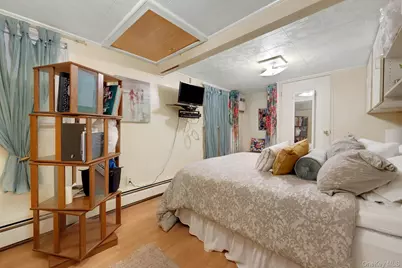 30D Edgewater Park #D, Bronx, NY 10465 - Photo 7