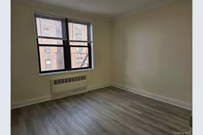 150-11 72 Road #4D, Flushing, NY 11367 - Photo 9