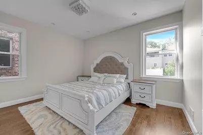 139-16 Caney Lane, Rosedale, NY 11422 - Photo 7