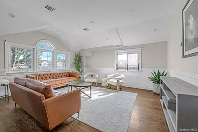 139-16 Caney Lane, Rosedale, NY 11422 - Photo 13