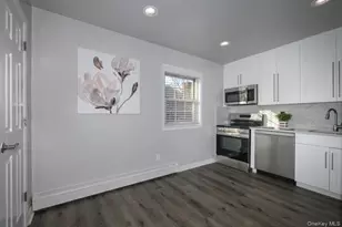 70 Middleton, Bohemia, NY 11716 - Photo 3