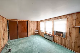 2465 Woodland Ave, Wantagh, NY 11793 - Photo 15