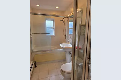 142-26 61 Road, Kew Gardens, NY 11367 - Photo 11