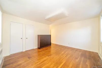 76 Dehaven Drive #2D, Yonkers, NY 10703 - Photo 11