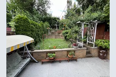 71-22 Calamus Avenue, Woodside, NY 11377 - Photo 9