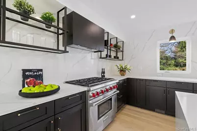 369 Orienta Avenue, Mamaroneck, NY 10543 - Photo 13