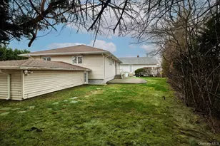 295 Thorn St, Oceanside, NY 11572 - Photo 21