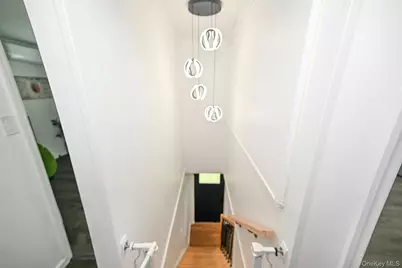 175 Arthur Avenue, Floral Park, NY 11001 - Photo 19