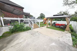 175 Arthur Ave, Floral Park, NY 11001 - Photo 25