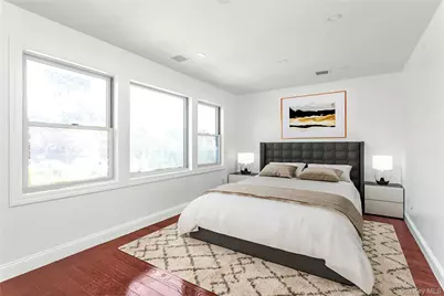 44 School Street, Malverne, NY 11565 - Photo 15