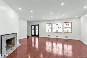 44 School St, Malverne, NY 11565 - Photo 3